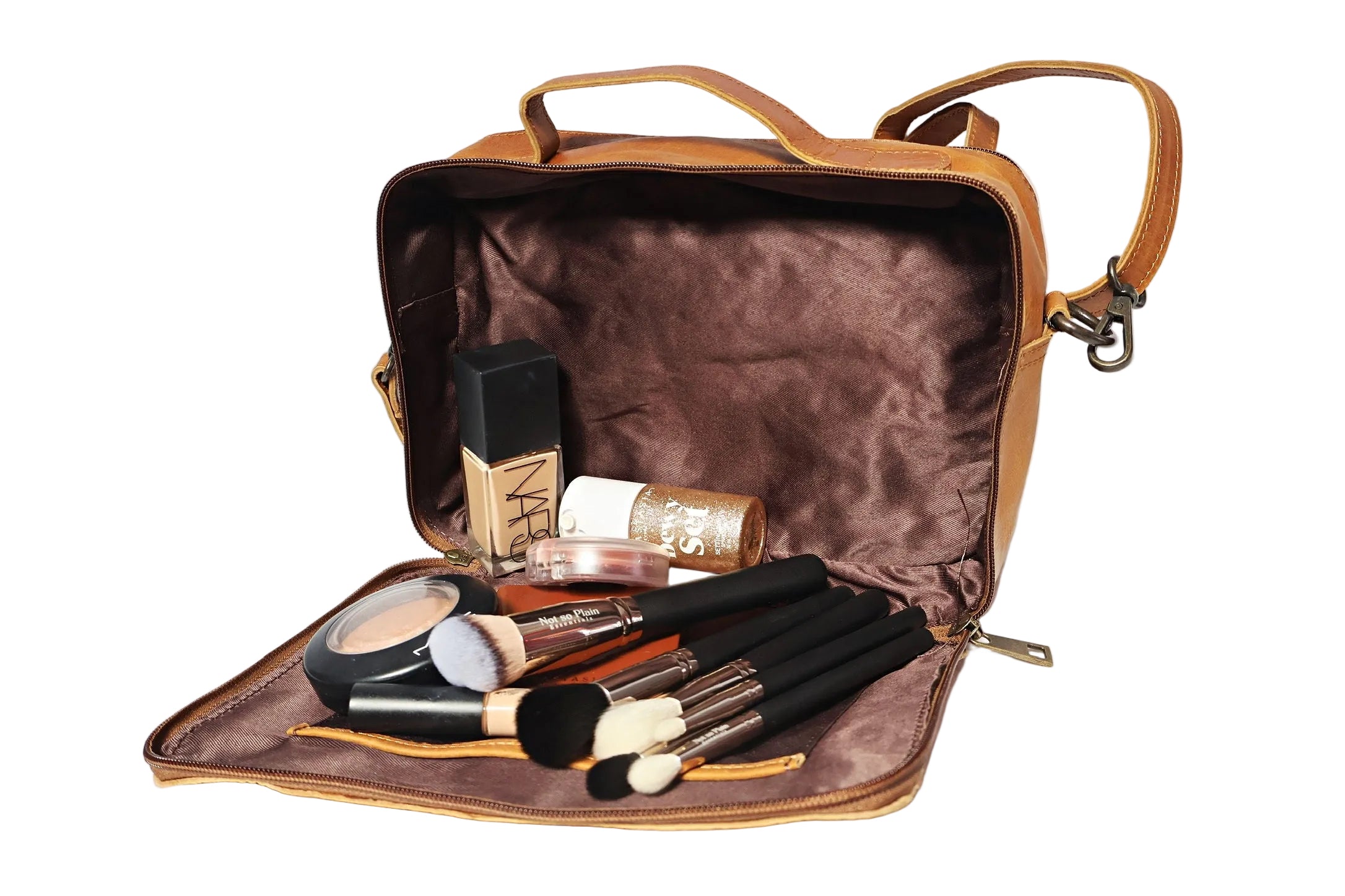 leather shoulder bag, brown leather bag, black leather bag, leather cross body bag, leather bag with two slings, leather shoulder bag, leather bags made in South Africa, leather vanity bag, leather makeup bag, Vesca